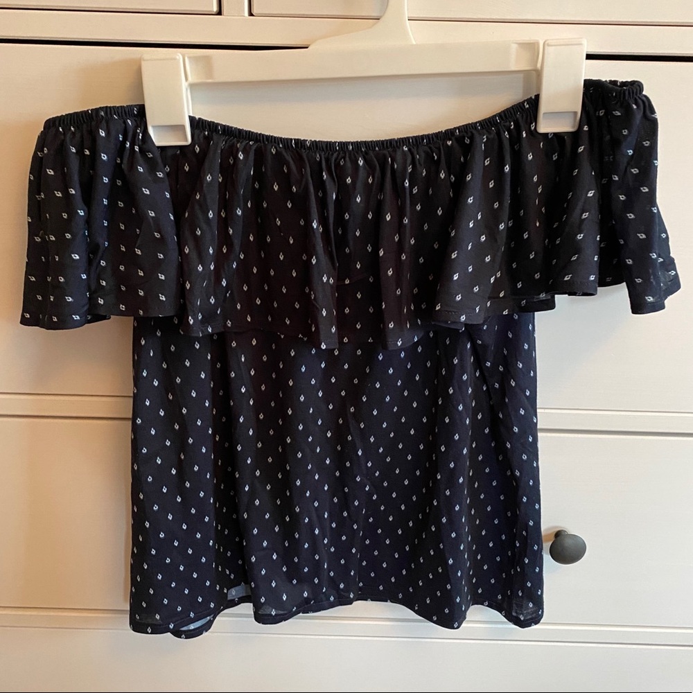 H&M Top - Picture 2 of 2